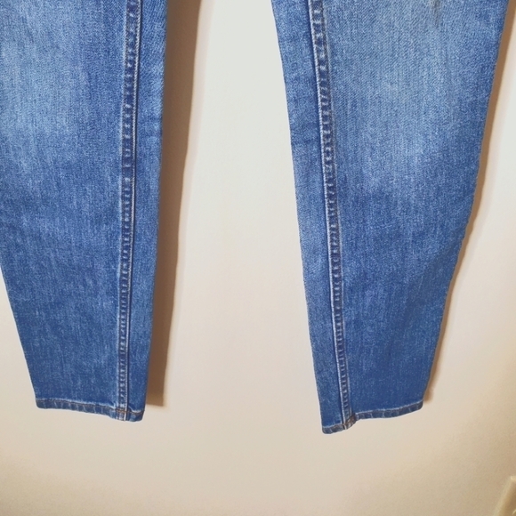 Everlane High Rise Ankle Jeans - Picture 5 of 10
